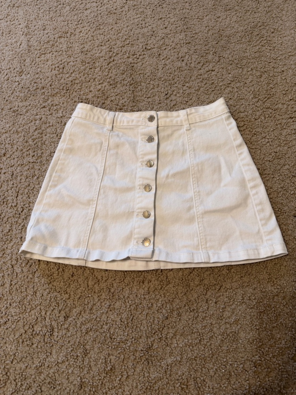 Forever 21 White Button-Front Mini Skirt